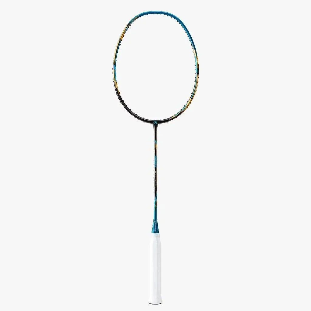 PROTECH RAZOR D-33 badminton racket with a blue and black graphite frame, oval head and white grip